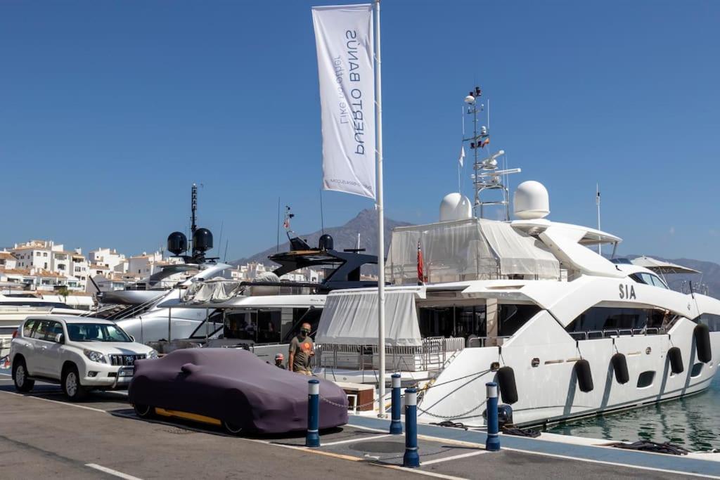 Puerto Banus Luxurious Apartment In The Heart Of The Port Marbella Exterior photo